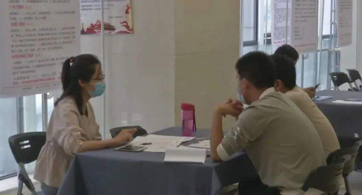 “5G手机何时能大卖?明年年底销量或现实质性增长”