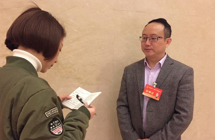 “又出神剪辑惹争议！张萌回应不理沈梦辰传闻：我们聊了十分钟啊”