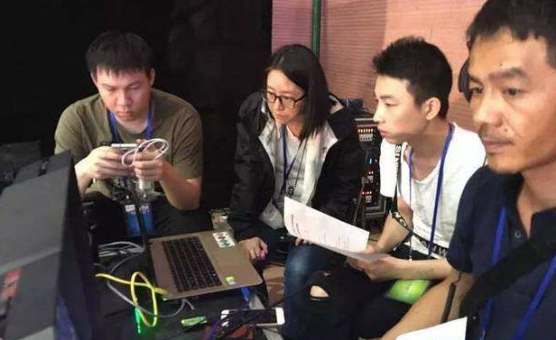 “在“乌镇时间”中感受“变与不变””