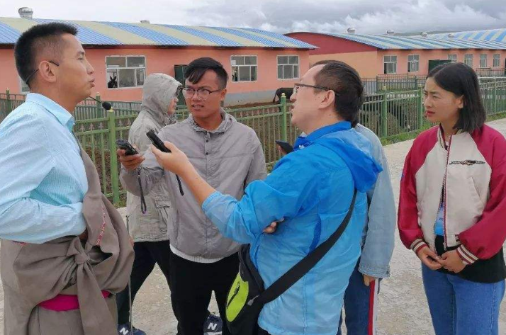 ““祝福香港·点赞祖国”主题活动在多地接力举行”